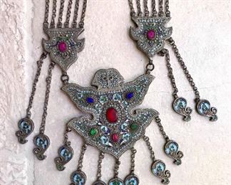 Chinese 
Pendant Necklace 
Silver & enamel & stone 