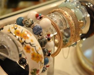 bracelets