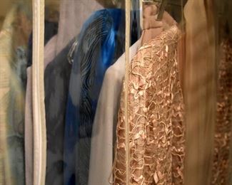 women's dress clothing