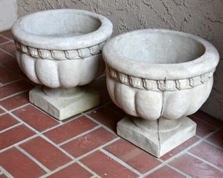 flower/plant urns