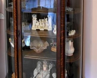 beautiful display cabinet, mirror on top 