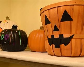 Halloween decor
