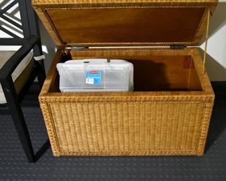 wicker chest, excellent condition