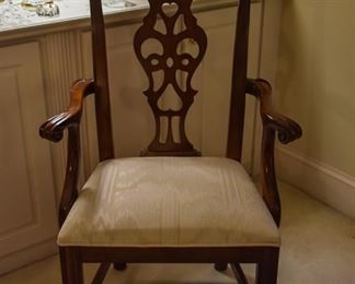 dining table, with band surround, with 8/eight chairs and a leaf (captain's chair, 2)