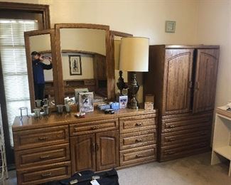 4 piece bedroom set $375