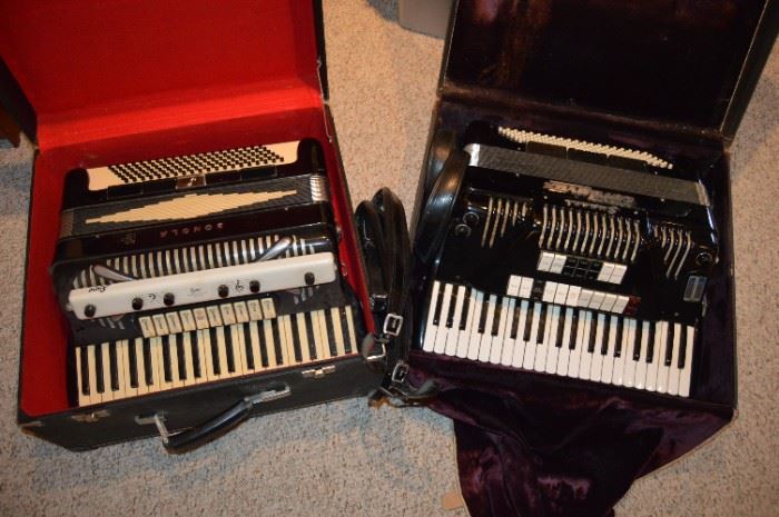 Antique Accordions, Cordovox and Sonola