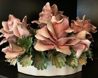 Vintage Italy Capodimonte Porcelain Pink White Ruffle Rose Flower Hand Painted Decorative Centerpiece Vase