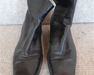 Women's Black Leather Boots | Stuart Weitzman | Heal Zip | 6M