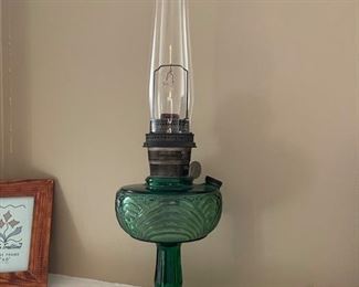 Aladdin Type B Kerosene Lamp - Excellent condition