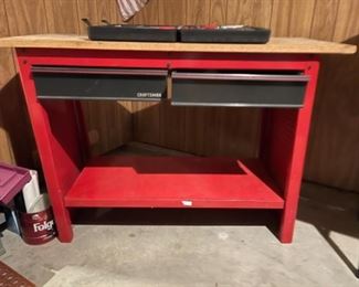 Craftsman 2-drawer Workbench