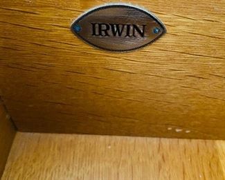 $500
ANTIQUE 2 TWIN SIZE BEDS / 2 NIGHTSTANDS AND DRESSER
BEDROOM SET BY IRWIN FURNITURE
BED MEASURES
42”W x 79”L x 44”H
DRESSER MEASURES
40”W x 23”D x 48”H
NIGHTSTAND MEASURES
18”W x 14”D x 28.5”H