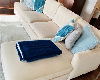 $850
VANGUARD FURNITURE SOFT CREAM VELVET FABRIC WITH DUCK FEATHER / DUCK DOWN FILLED CUSHIONS
LEFT SIDE LOUNGER SECTIONAL SOFA
120”L x 68”W x 35”H