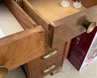 $100
ANTIQUE DESK
42”L x 20”D x 30”H