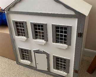 $120 DOLL HOUSE