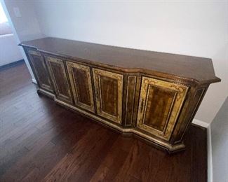 $250
VINTAGE DREXEL HERITAGE WOODEN BUFFET WITH SWIRLS- COMES WITH PADS