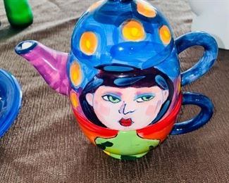 $22 TEAPOT / MUG