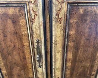 $250
VINTAGE DREXEL HERITAGE WOODEN BUFFET WITH SWIRLS- COMES WITH PADS