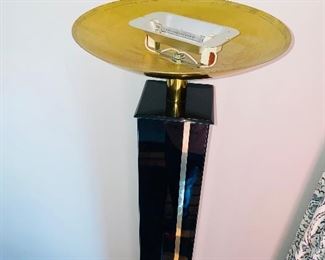 $120
BLACK FLOOR LAMP WITH GOLD
72.5”HEIGHT