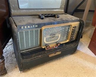 Zenith Trans-Oceanic Radio