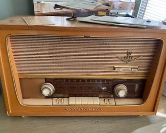 Grundig Radio