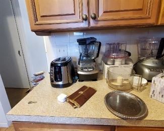 Blenders, toasters, food processor crock pots and more
