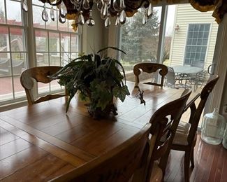 Hand painted Hooker kitchen table and chairs 