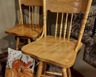 Pair of oak bar stools