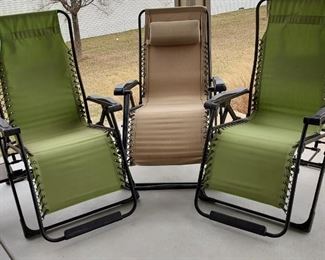 Zero gravity chairs
