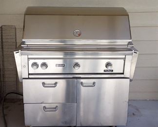 High end stainless Lynx grill