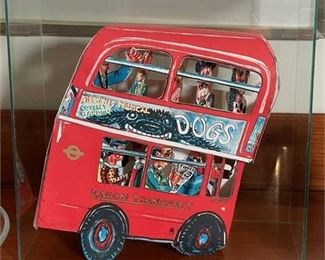 Lot 099
Red Grooms "London Transport" Pop Art 3-D Paper Sculpture