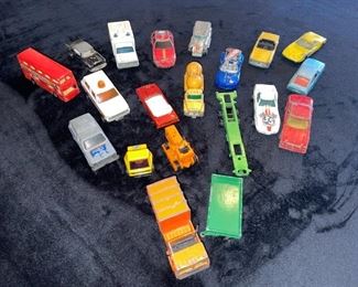 Majorette, Hot Wheels, Matchbox, Yatming, Tomica
Die Cast Cars/Trucks!
