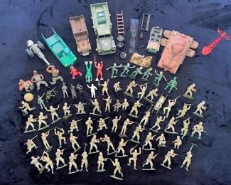 1960/70s Collection of Army Men/Vehicles!