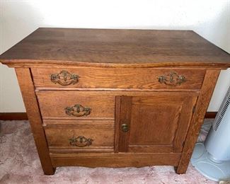Vintage Oak Washstand Made in Ohio!