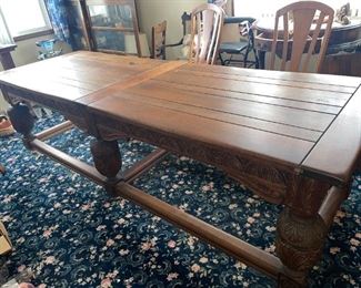 9 feet x 3 feet Table! Does come Apart!