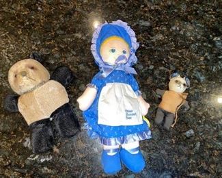 Blue Bonnet Sue Doll, Vintage Plush Bears!