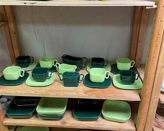 VIntage Green Dishes