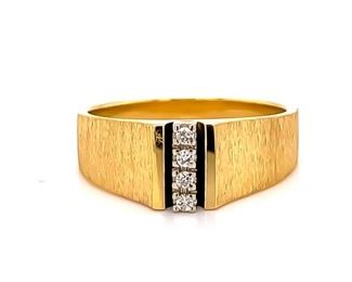 LIKE NEW! Vintage Unique ART CARVED Gents Diamond Cathedral Sandblasted Ring in 14k Yellow Gold