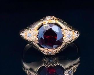 Antique! Deep Rich Garnet & Diamond Floral Vintage Estate Ring in 10k Yellow Gold