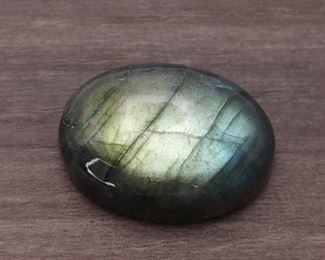 Large 32.76 Carat Natural Labradorite Gemstone
