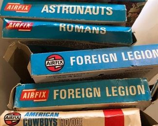 Airfix, partial boxes, selling so.e empty boxes. Many in bags 