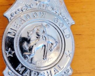 Vintage advertising Pins, Meadow Gold Marshal