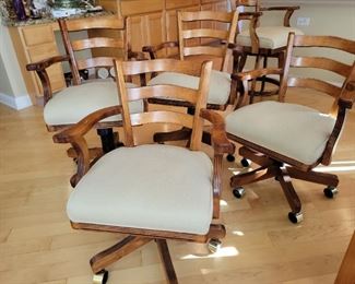 Game Table chairs, height adjustable 