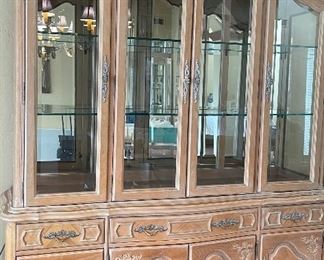 Stanley Lighted Hutch