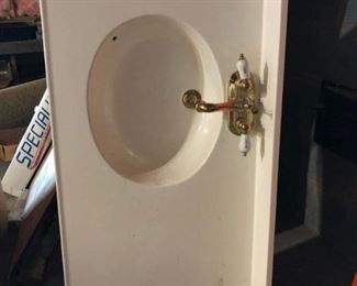 Molded bathroom counter top sink Best offers 
Molded counter top bathroom sink 43” wide x 22” deep x 4” back splash x 3/4” thick