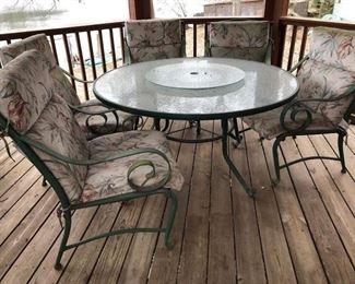 Patio set 5 chairs glass top with lazy Susan turn table
Best offers 