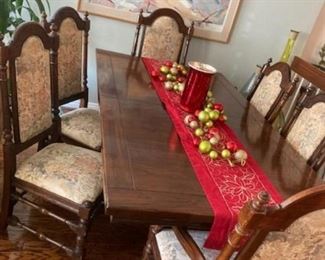 Ethan Allen Dining Set Table and 6 Chairs ,2 Leaves