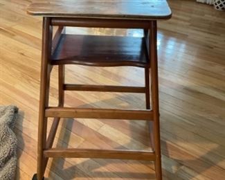 Wood high chair aka stool