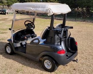 2006 Club Car Precedent 48v Golf Cart. Trojan Batteries Replaced on 06-08-21. Charger Included.