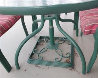 Glasstop Patio Table and 4 Chairs