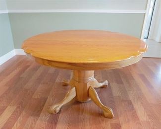 Pedestal Dining Table and Chairs (with 1 leaf)